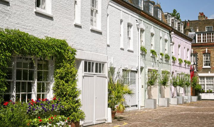 mews-houses-in-notting-hill-london.jpg